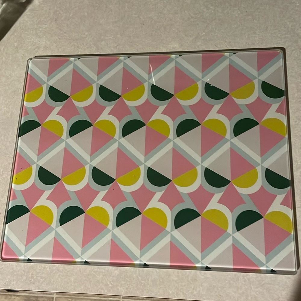 Spade 13” cutting charcuterie board geo hearts pink yellow green glass